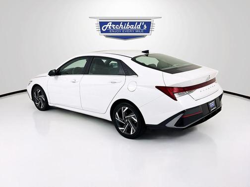 Serenity White 2025 Hyundai ELANTRA SEL