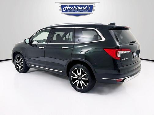 2019 Honda Pilot Touring 8-Passenger