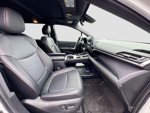 2022 Toyota Sienna XSE 7 Passenger