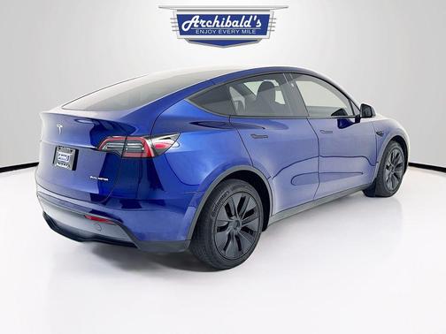 2025 Tesla Model Y Long Range Dual Motor All-Wheel Drive