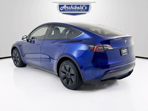 2025 Tesla Model Y Long Range Dual Motor All-Wheel Drive