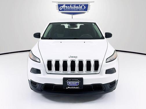 2016 Jeep Cherokee Sport