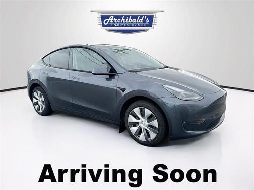 Midnight Silver Metallic 2023 Tesla Model Y Long Range Dual Motor All-Wheel Drive