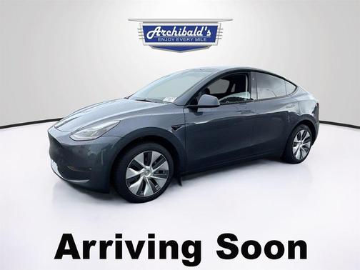Midnight Silver Metallic 2023 Tesla Model Y Long Range Dual Motor All-Wheel Drive