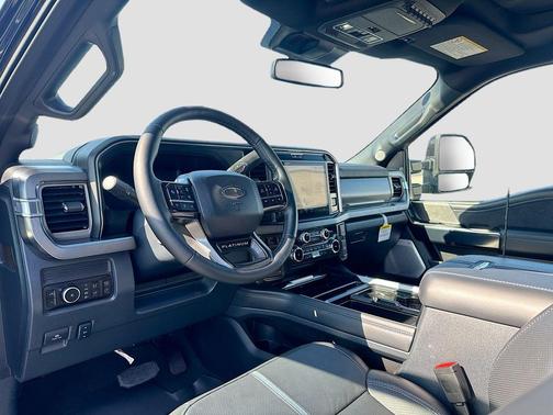 Agate Black Metallic 2025 Ford F-450 Platinum
