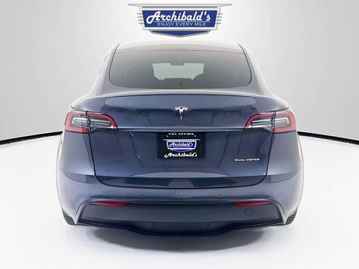 Midnight Silver Metallic 2021 Tesla Model Y Long Range Dual Motor All-Wheel Drive