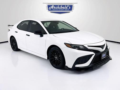 2022 Toyota Camry Nightshade Edition Hybrid