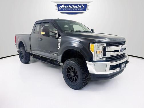 2017 Ford F-350 XLT
