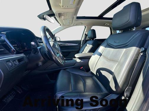 Bronze Dune Metallic 2019 Cadillac XT5 Luxury