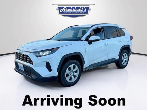 2020 Toyota RAV4 LE