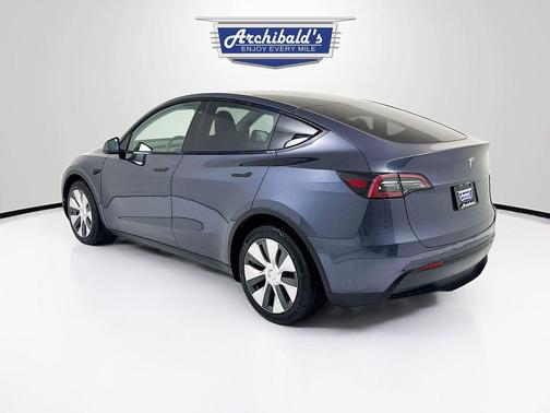 Midnight Silver Metallic 2023 Tesla Model Y Long Range Dual Motor All-Wheel Drive