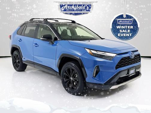 Cavalry Blue/Midnight Black Metallic 2022 Toyota RAV4 Hybrid SE SUV