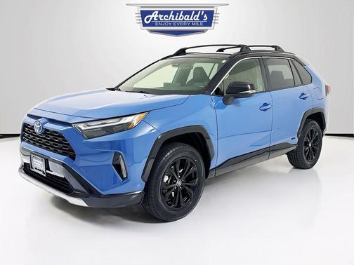 2022 Toyota RAV4 Hybrid SE