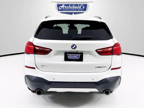 2021 BMW X1 xDrive28i