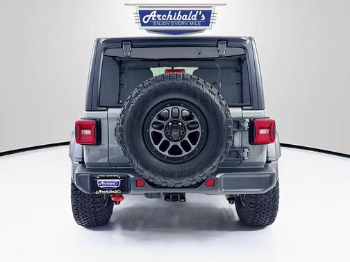 Sting-Gray Clearcoat 2023 Jeep Wrangler Rubicon