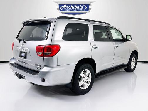 2017 Toyota Sequoia SR5