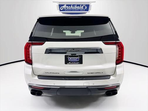 2023 GMC Yukon XL Denali Ultimate