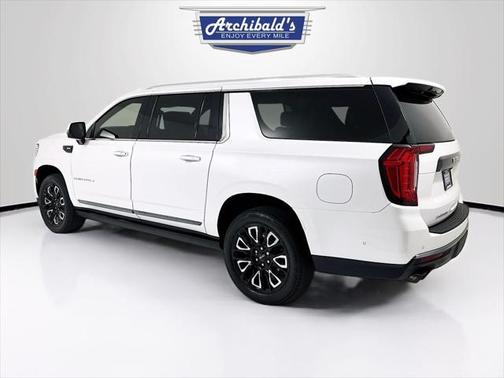 2023 GMC Yukon XL Denali Ultimate