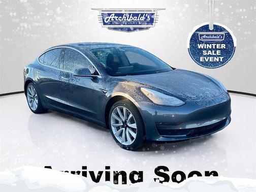 2019 Tesla Model 3 Standard Range Plus