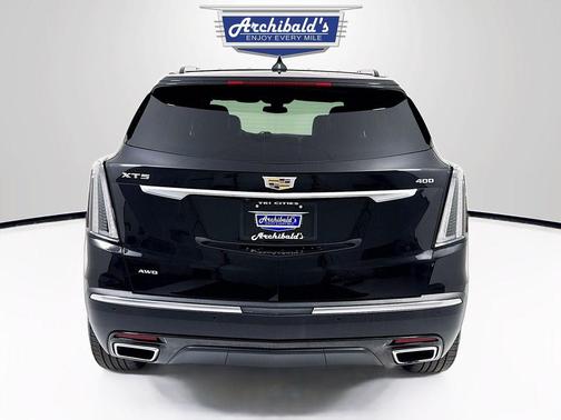 2022 Cadillac XT5 Sport