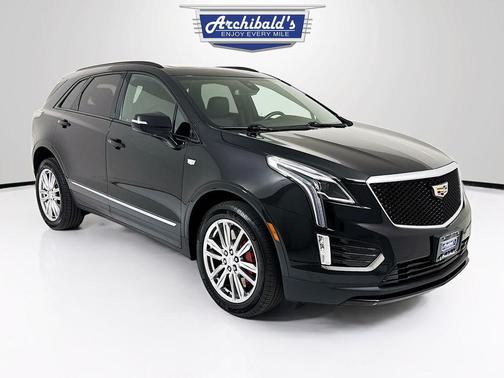 2022 Cadillac XT5 Sport
