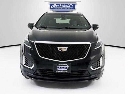 2022 Cadillac XT5 Sport