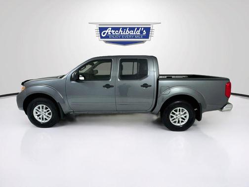 Gun Metallic 2017 Nissan Frontier SV