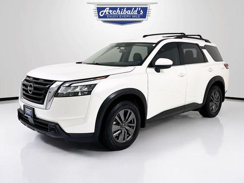2022 Nissan Pathfinder SV 4WD