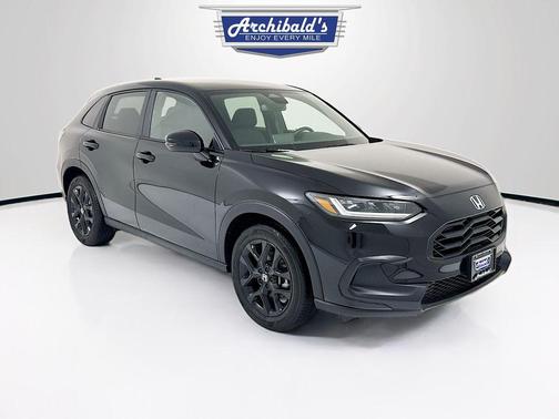 Crystal Black Pearl 2025 Honda HR-V AWD Sport