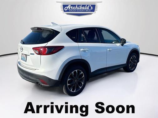 Crystal White Pearl Mica 2016 Mazda CX-5 Grand Touring