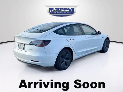 Pearl White Multi-Coat 2021 Tesla Model 3 Long Range