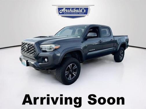 Magnetic Gray Metallic 2018 Toyota Tacoma TRD Sport