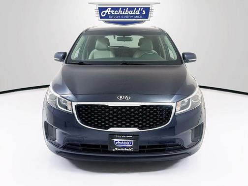 2016 Kia Sedona LX