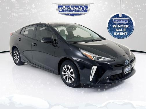 2019 Toyota Prius XLE