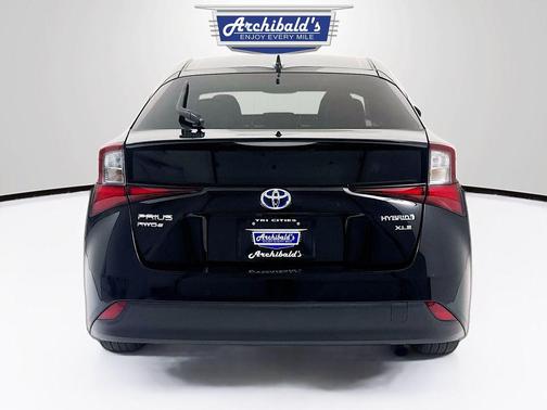 2019 Toyota Prius XLE