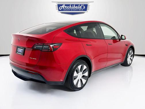 2023 Tesla Model Y Long Range Dual Motor All-Wheel Drive