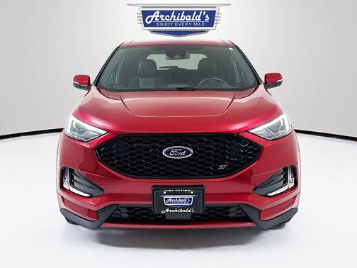2022 Ford Edge ST