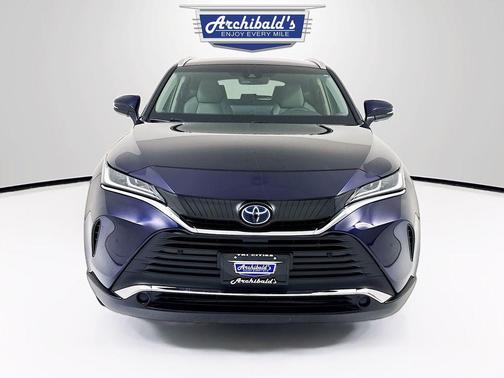 2022 Toyota Venza XLE