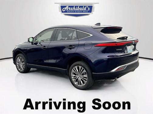 2022 Toyota Venza XLE