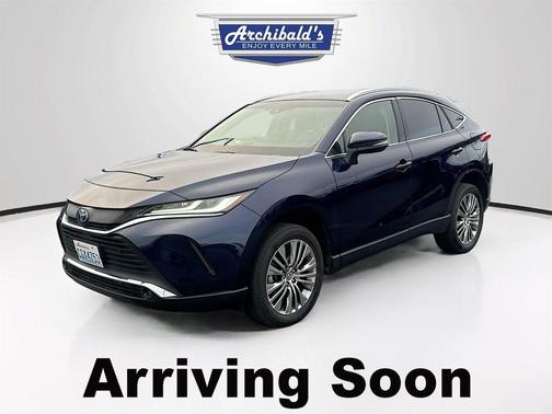 2022 Toyota Venza XLE