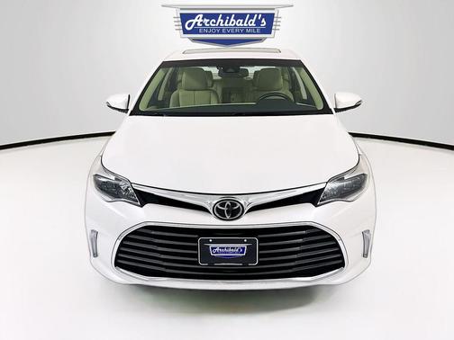 Blizzard Pearl 2018 Toyota Avalon Limited