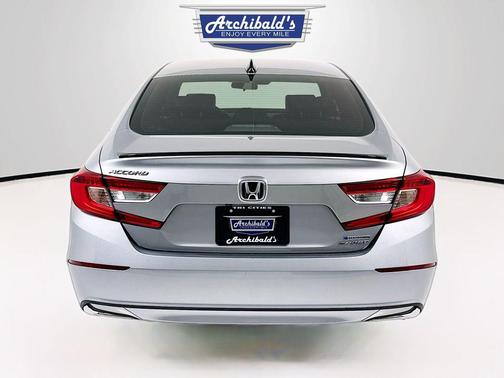2022 Honda Accord Hybrid Base