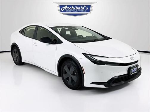 2024 Toyota Prius LE
