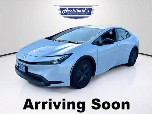 2024 Toyota Prius LE