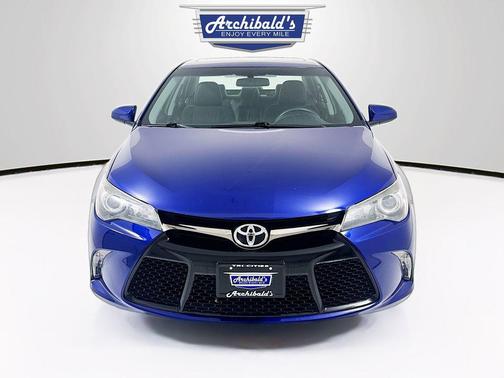 2016 Toyota Camry XSE