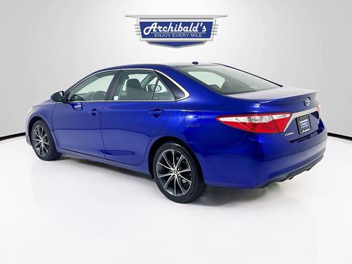 2016 Toyota Camry XSE
