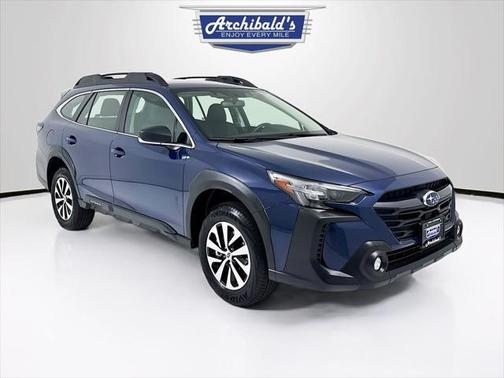 2025 Subaru Outback Base