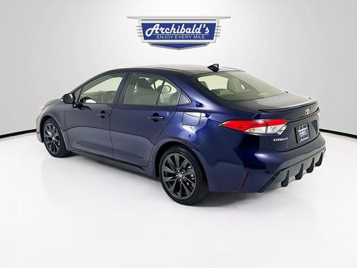 2025 Toyota Corolla Hybrid SE