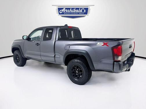 2022 Toyota Tacoma SR