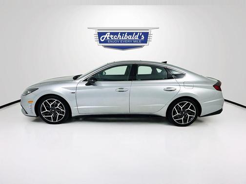 Shimmering Silver Pearl 2021 Hyundai SONATA N Line
